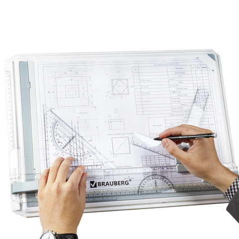Доска чертежная А3 Brauberg, с рейсшиной, треугольником и чертежным узлом (210536)